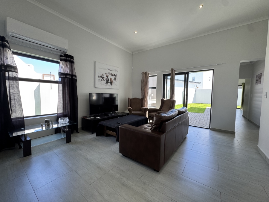 3 Bedroom Property for Sale in Sandown Western Cape